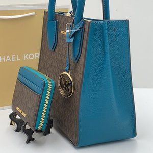 Michael Kors Mercer Md Crossbody Messenger Bag & Jet Set Md ZA Card Case Wallet